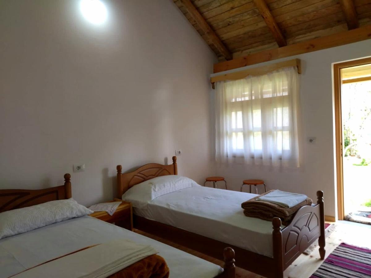 Bujtina Peshtan Guesthouse&Camping 테펠레너 외부 사진
