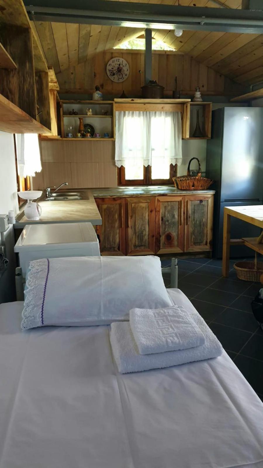 Bujtina Peshtan Guesthouse&Camping 테펠레너 외부 사진